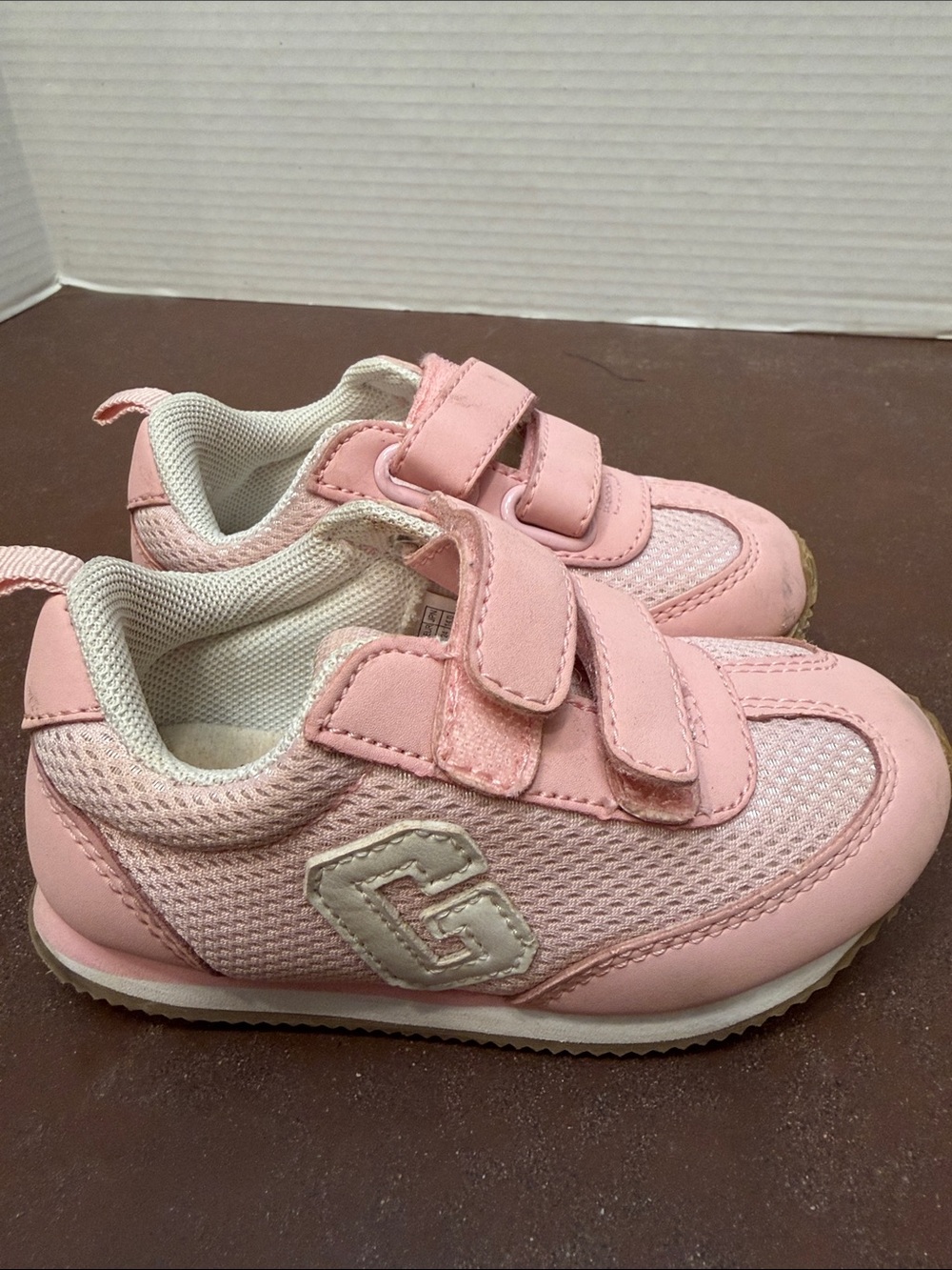 Kids babyGap Pink Casual Sneakers with Hook-and-Loop Straps, kids 7